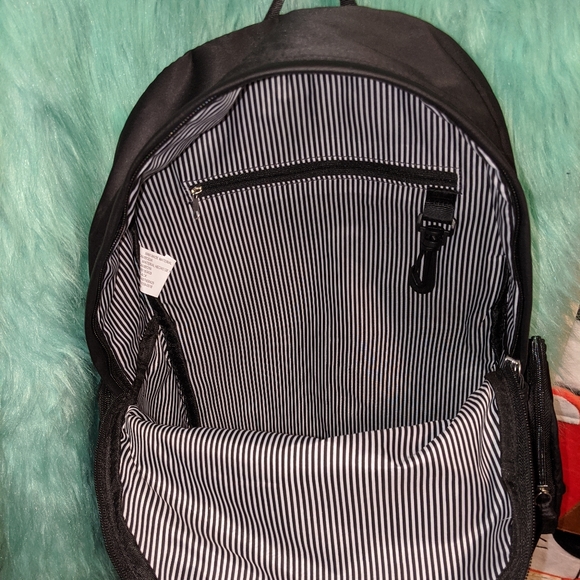 NWT Black Backpack Large - Picture 7 of 8